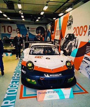 Специальная выставка «70 лет спортивным автомобилям Porsche”